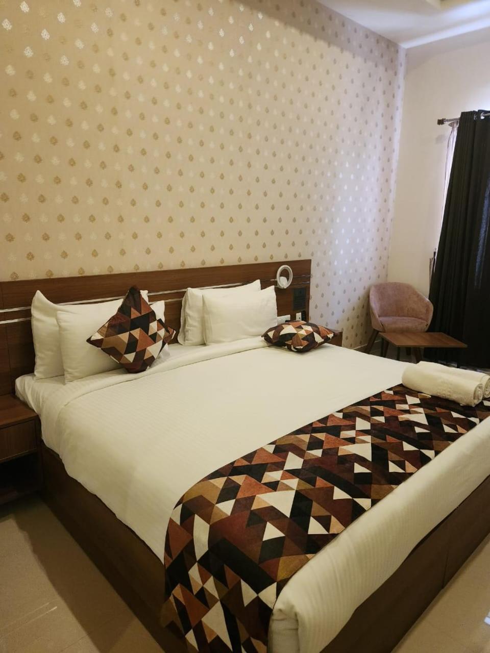 Hotel Le Sanara Residency Thanniyam Esterno foto